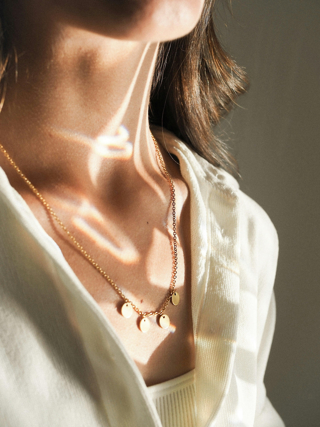 Cleaning and Storage Tips for Diamond Earrings, Pendants and Jewelry - CIELORIA