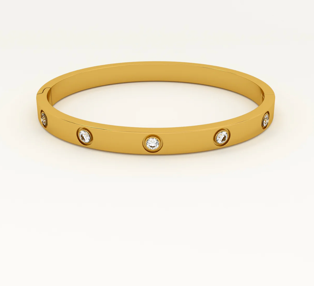 Stainless Steel Contemporary Gold Plated Love AD Anti-Tarnish Bracelet For Women