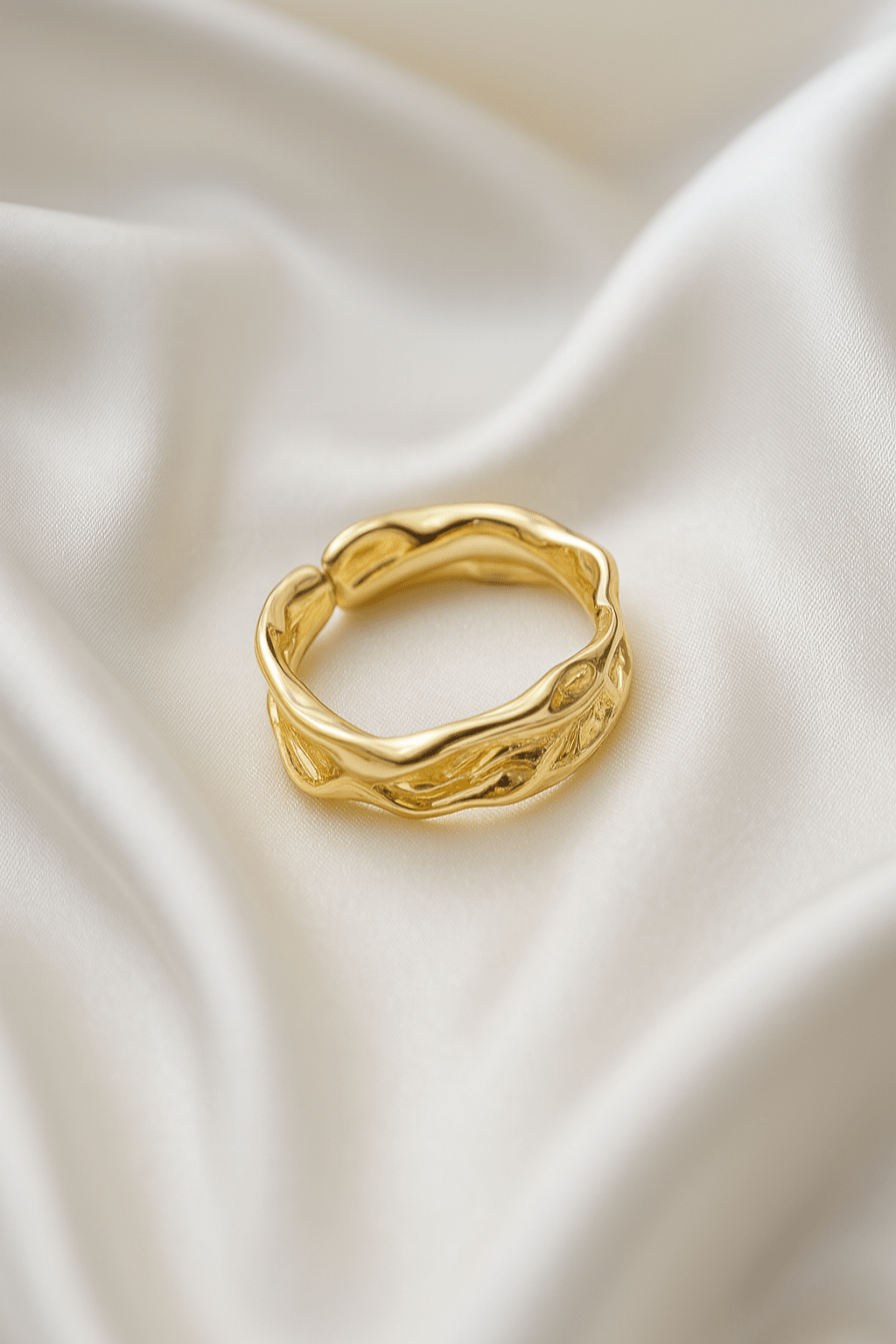 Liquid Gold Organic Band Ring - My Store