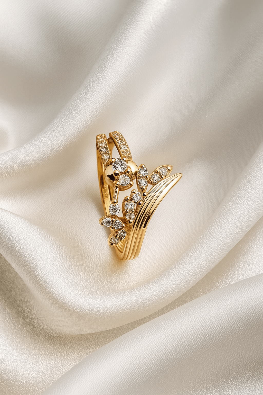 Nature's Embrace – Gold Ring with Sparkling Petals - My Store