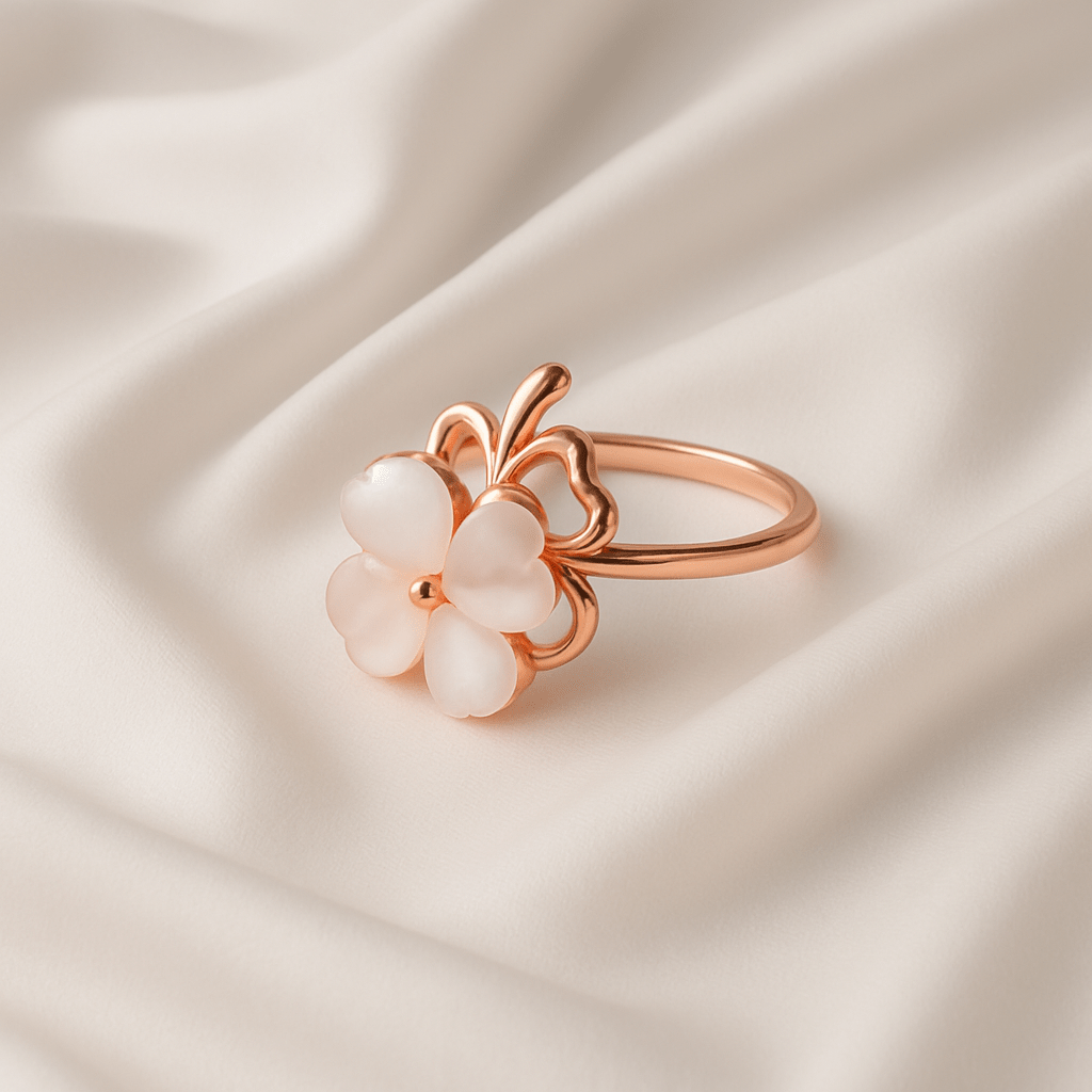 Blush Charm Rose Gold Clover Ring - My Store
