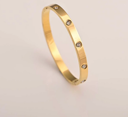 Stainless Steel Contemporary Gold Plated Love AD Anti-Tarnish Bracelet For Women