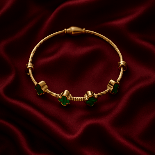 Emerald Aura Clover Cable Bracelet - My Store