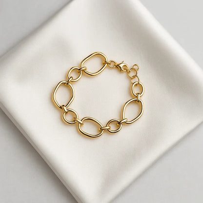 Golden Luxe Bold Link Bracelet - My Store