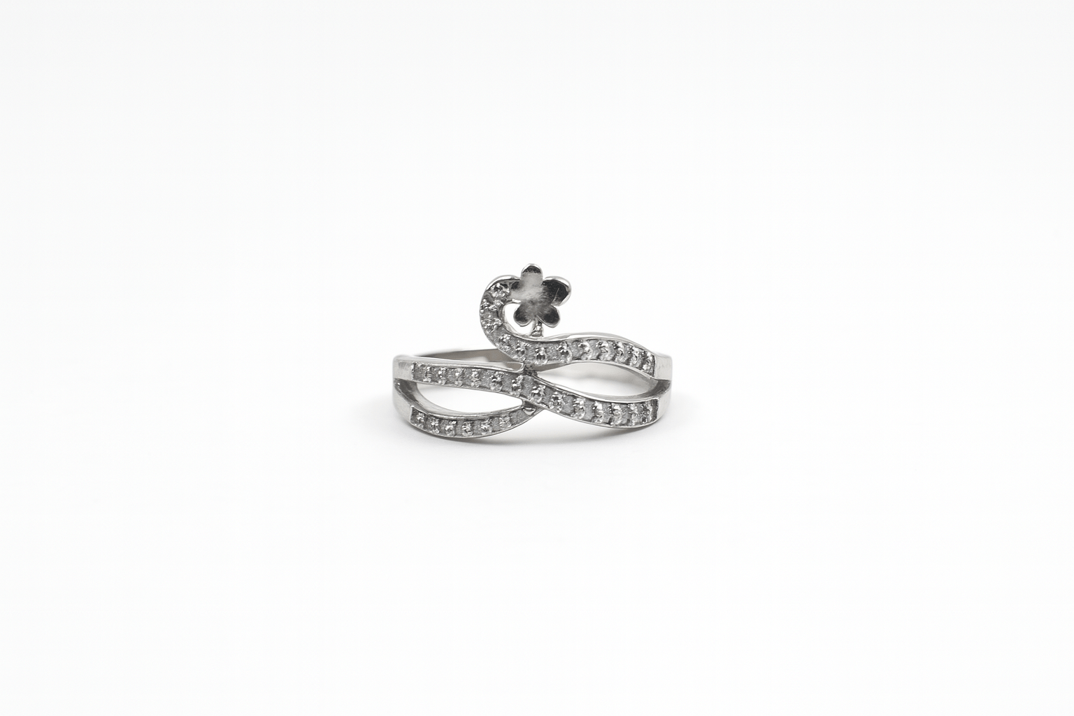 Moonlit Blossom – Curved Silver Flower Ring - My Store