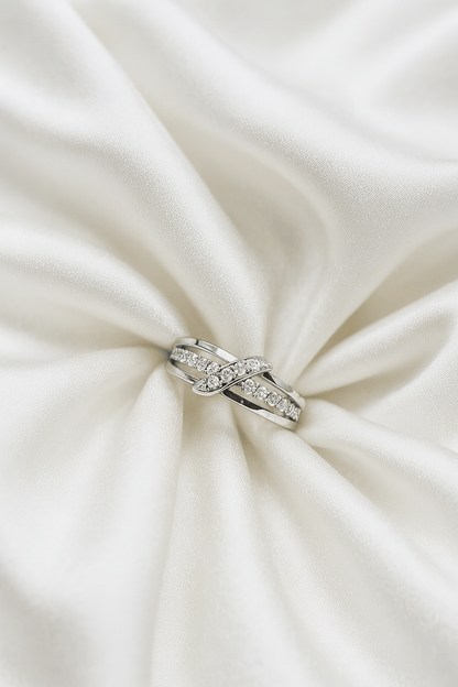 Moonlit Grace – Classic Silver Twist Ring - My Store