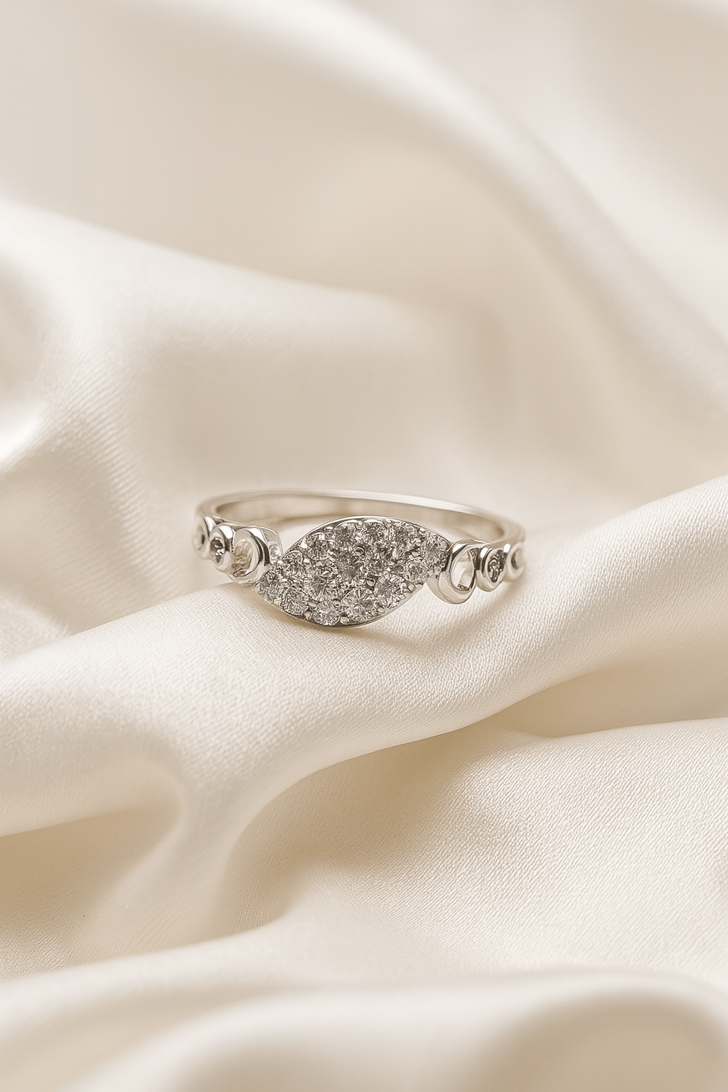Silver Petal – Sparkle Cluster Designer Ring - My Store