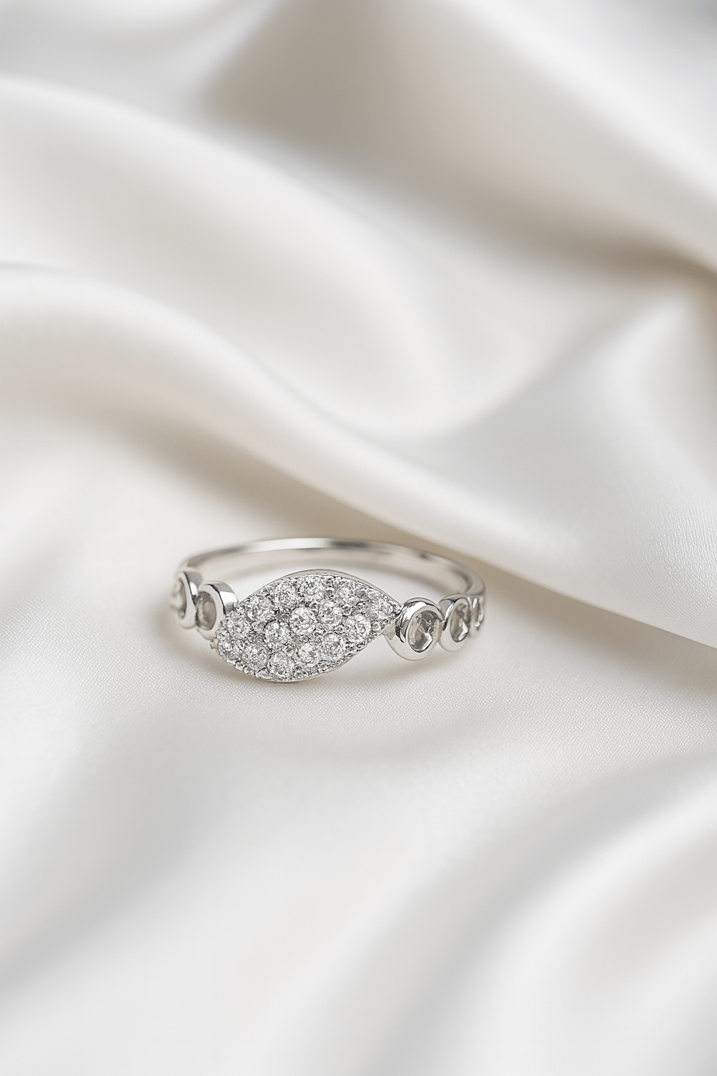 Silver Petal – Sparkle Cluster Designer Ring - My Store