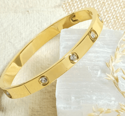 Stainless Steel Contemporary Gold Plated Love AD Anti - Tarnish Bracelet For Women - My Store