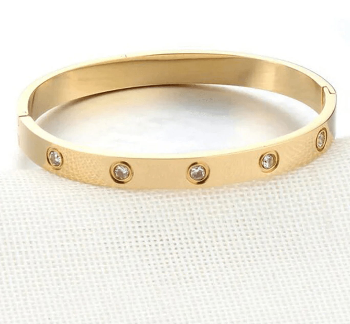 Stainless Steel Contemporary Gold Plated Love AD Anti - Tarnish Bracelet For Women - My Store