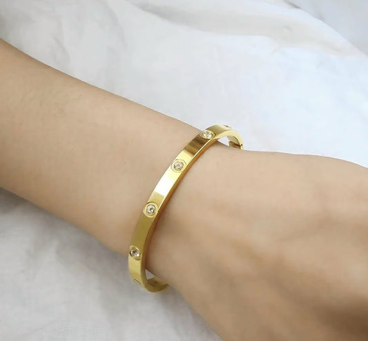 Stainless Steel Contemporary Gold Plated Love AD Anti - Tarnish Bracelet For Women - My Store