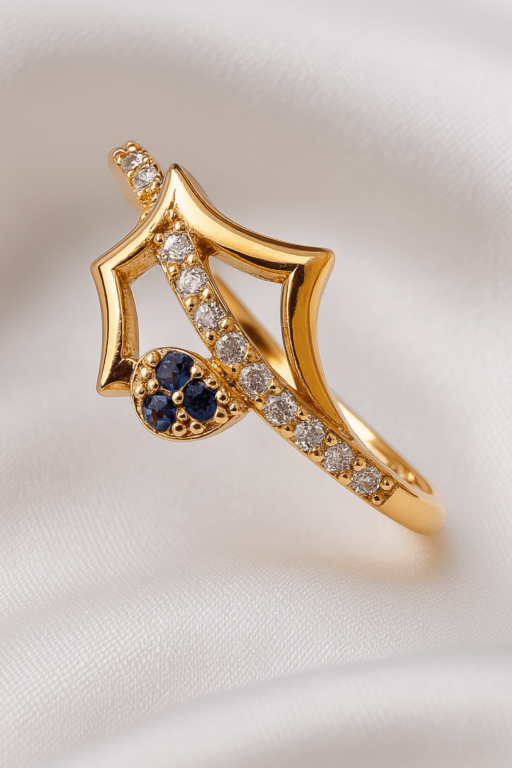 The Maharani Touch: Luxe Gold Sapphire Ring - My Store